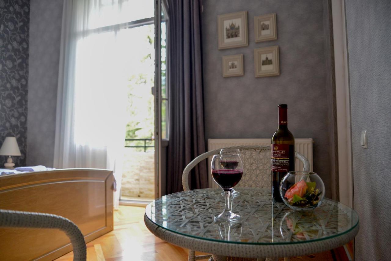 Hotel Victoria Bordżomi Zewnętrze zdjęcie