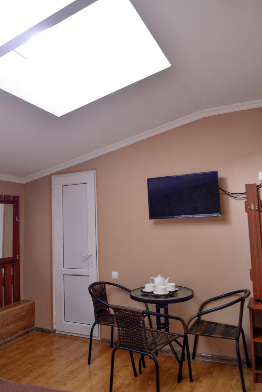 Hotel Victoria Bordżomi Zewnętrze zdjęcie