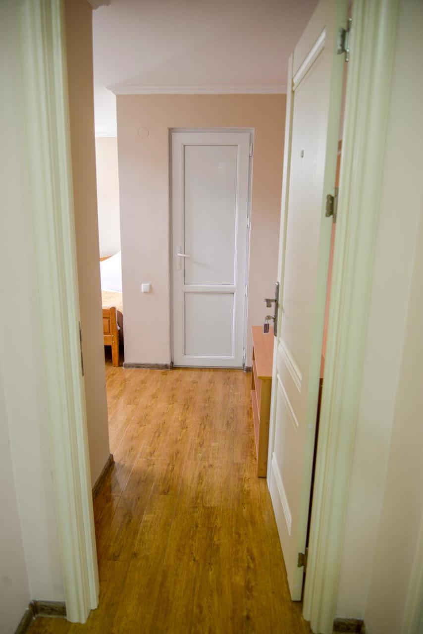 Hotel Victoria Bordżomi Zewnętrze zdjęcie