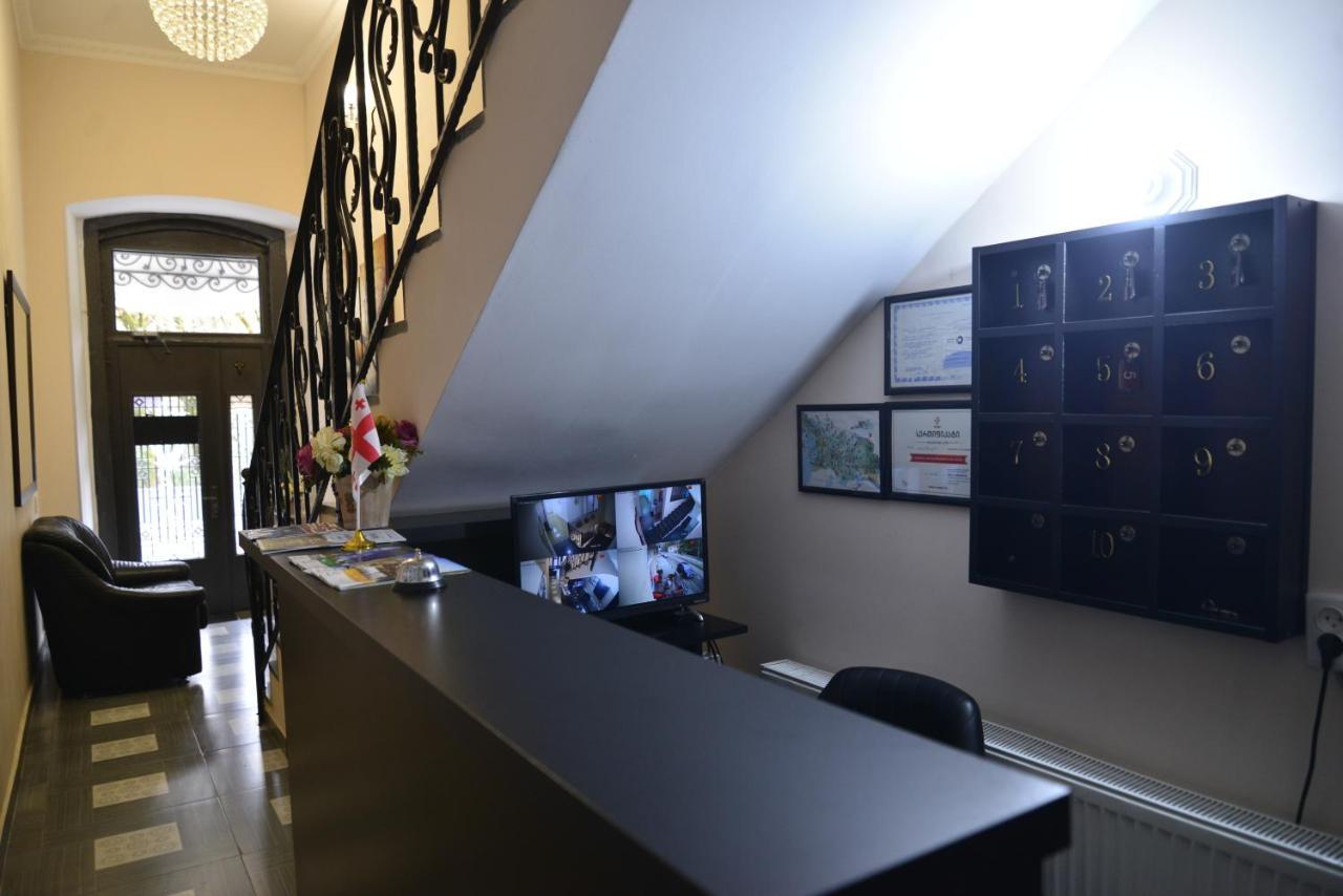 Hotel Victoria Bordżomi Zewnętrze zdjęcie